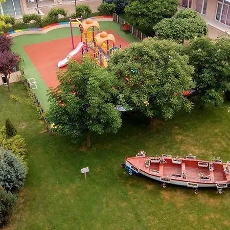 Apartman Grand Kamelia Napospart
