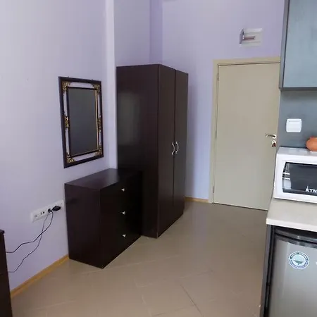 Grand Kamelia * Slantschew brjag