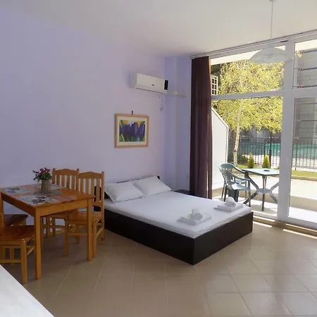 Grand Kamelia Apartment Slantschew brjag